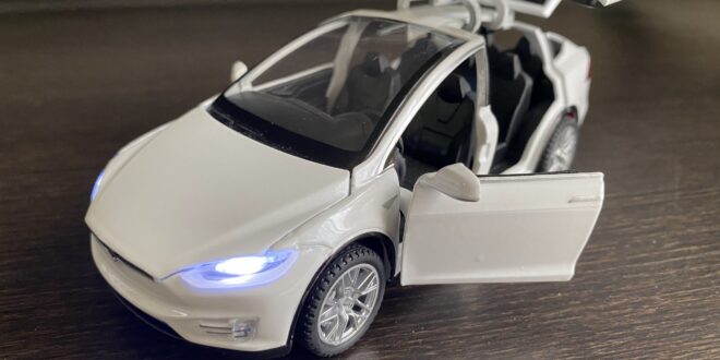 テスラ モデルX ダイキャスト ModelX エレクトリックライフ　ELECTRICLIFE