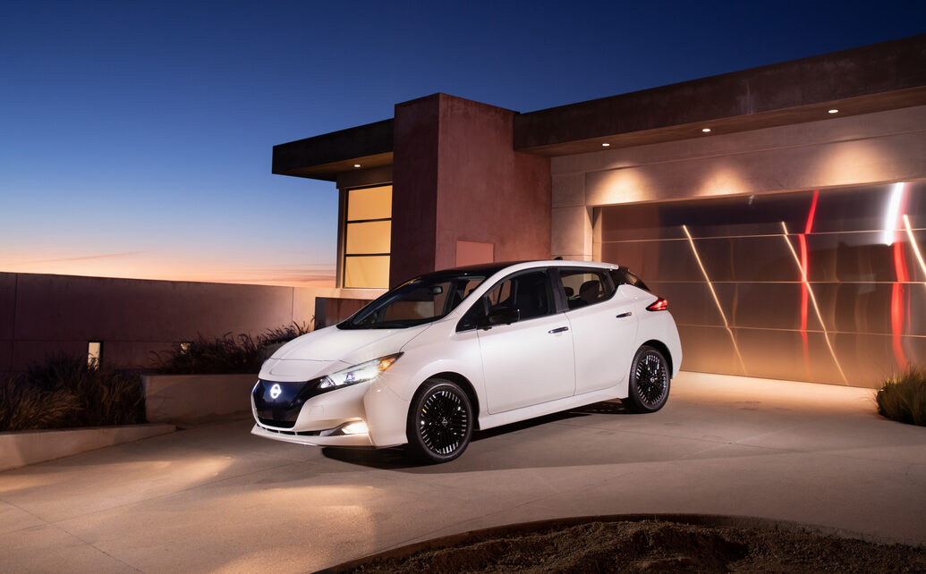 日産 サクラ 充電ケーブル リーフ アリア EV 電気自動車