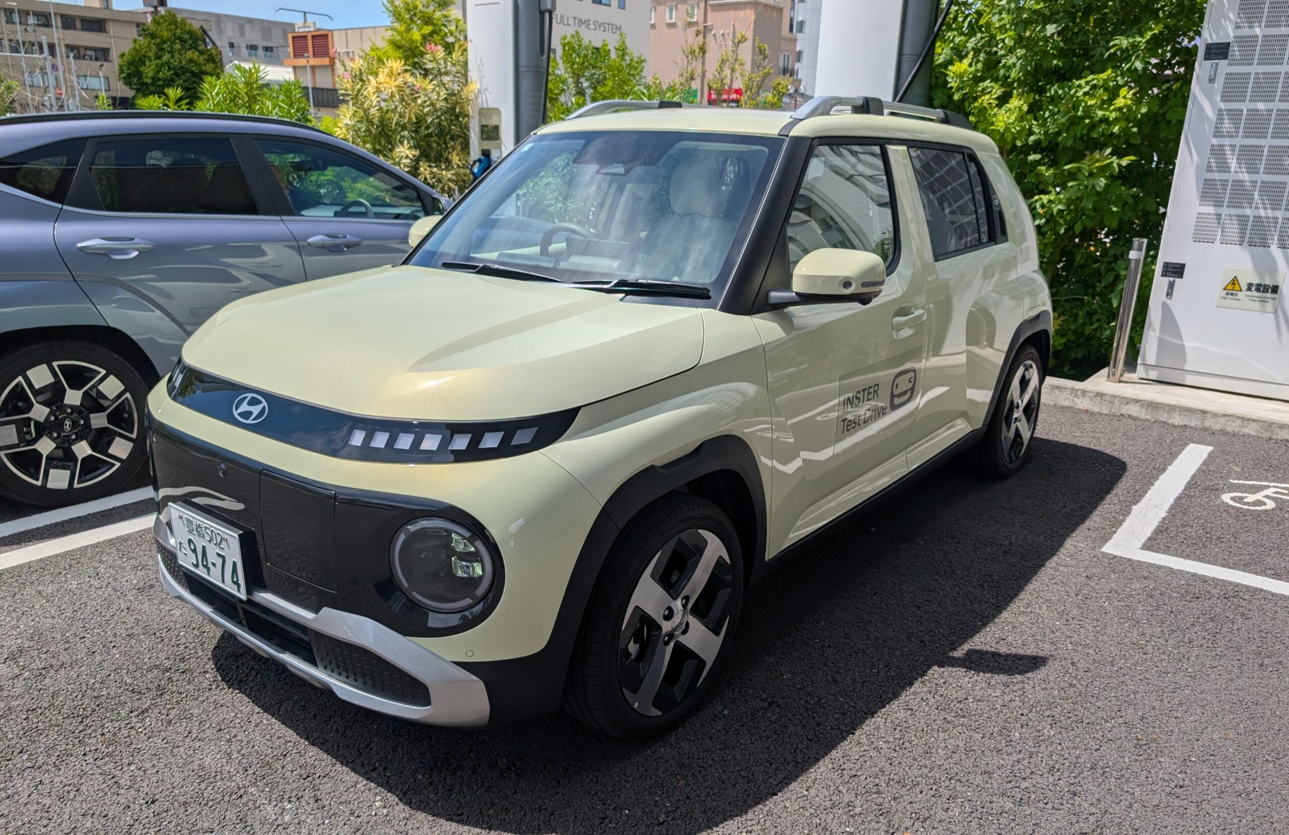 HYUNDAI INSTER ヒョンデ・インスタ―　ELECTRICLIFE　エレクトリックライフ