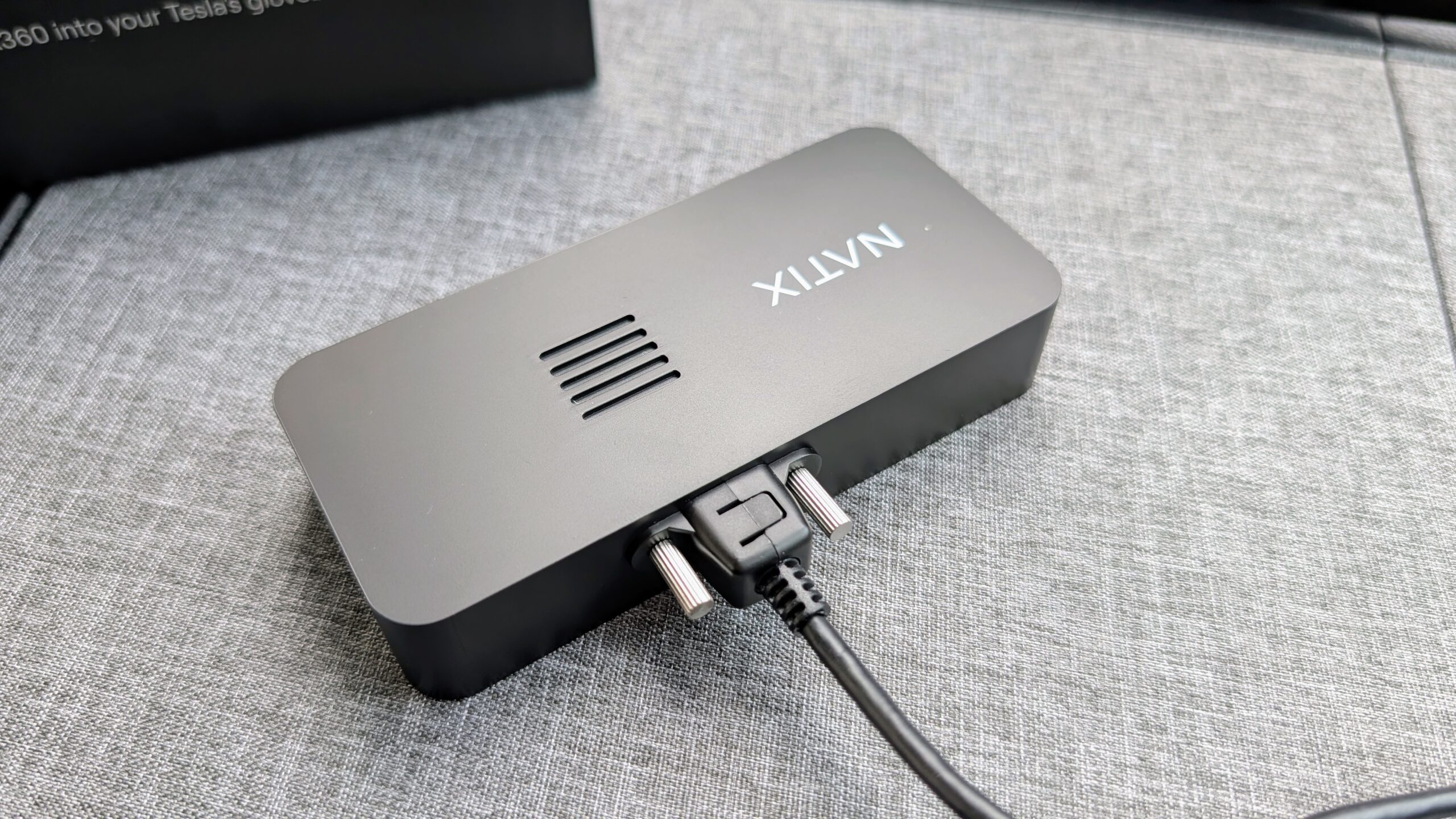 NATIXのVX360をテスラに取り付けてみました - ELECTRICLIFE