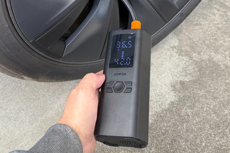 Jouwa 自動車　空気入れ エアコンプレッサー　電動　簡単 ELECTRICLIFE エレクトリックライフ