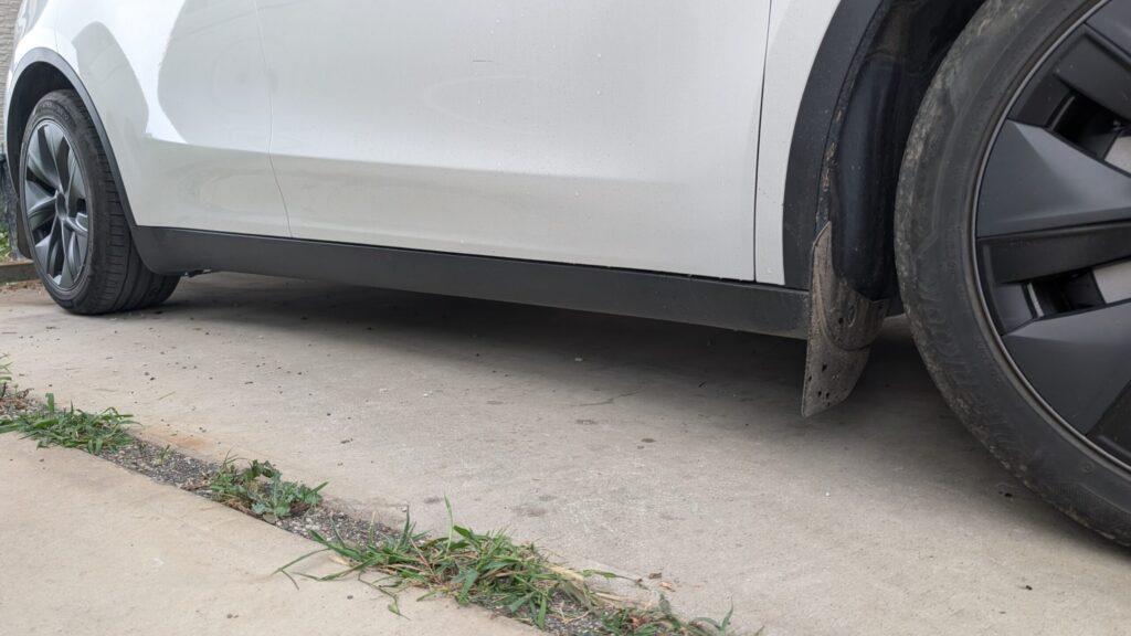 TESLA MODEL Y SIDE SKIRT　ELECTRICLIFE　エレクトリックライフ