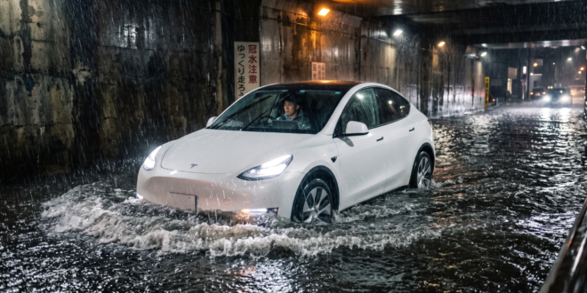 TESLA MODEL Y SIDE SKIRT　ELECTRICLIFE　エレクトリックライフ